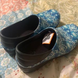CROCS clogs! Brand new never used